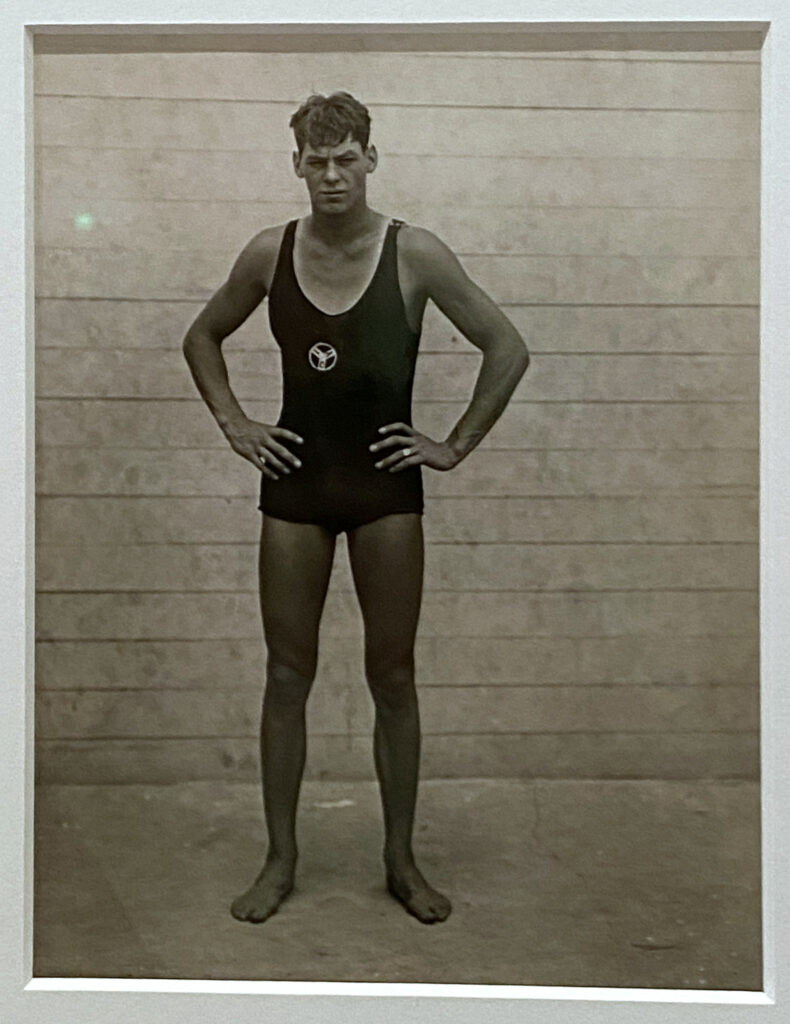 Edwin Levick: Il Nuotatore Olimpionico Johnny Weissmuller, 1922